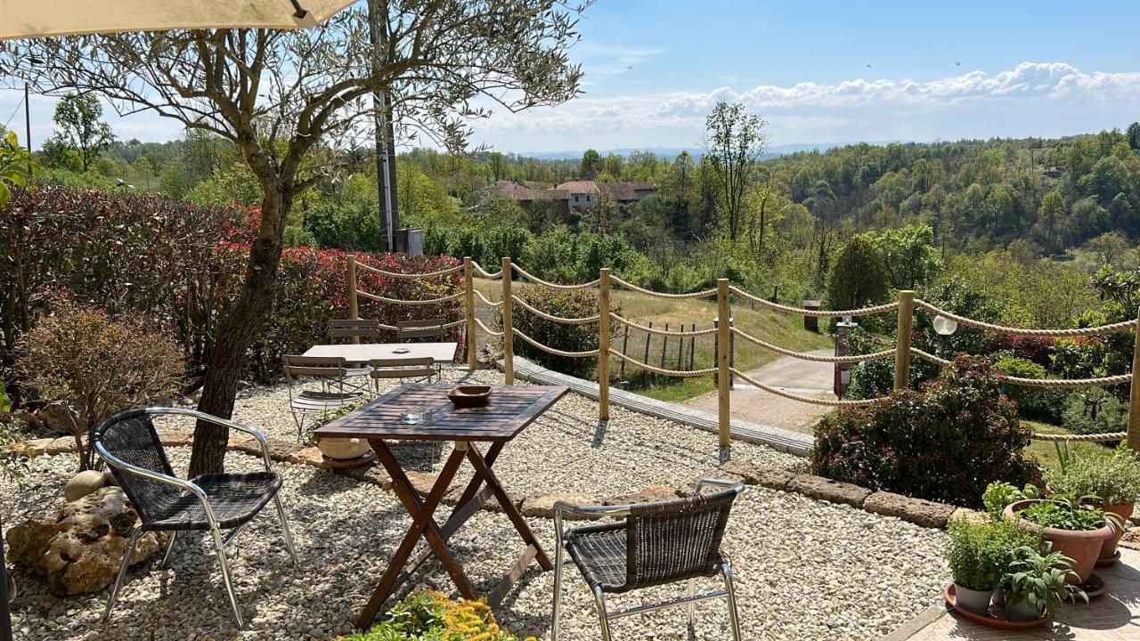 Agriturismo Tre Tigli Асти Екстериор снимка