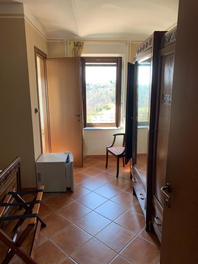 Agriturismo Tre Tigli Асти Екстериор снимка