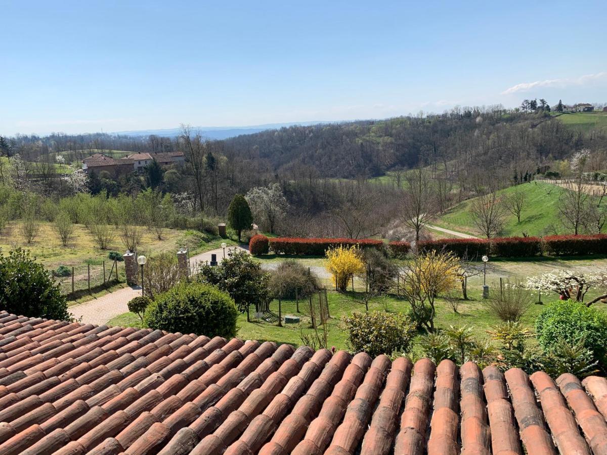 Agriturismo Tre Tigli Асти Екстериор снимка